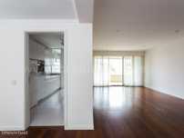 Apartamento T1 com varanda, Quinta de Miramar