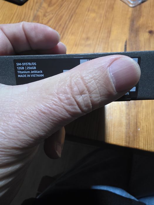 Samsung S25 Edge como NOVO