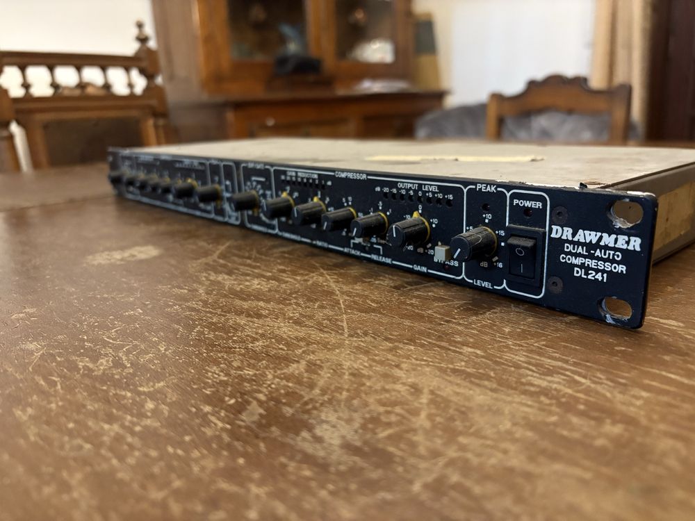 Drawmer DL241 Compressor