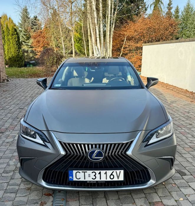 Lexus ES Salon Polska ,pierwszy właściciel ,mały przebieg ,fra VAT23%