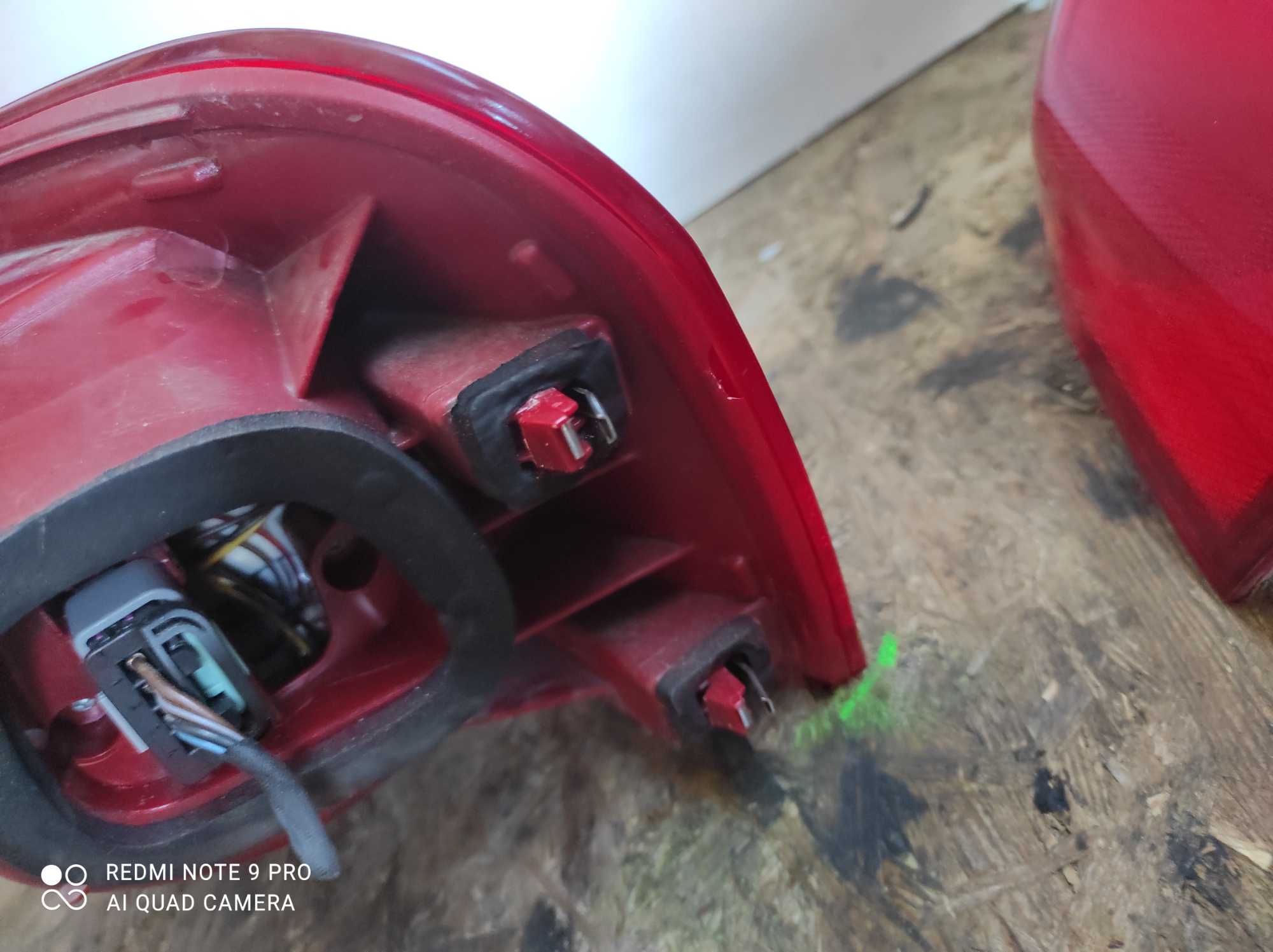 VW Passat b6 kombi lampy tylne tył oryginał gwarancja w klape