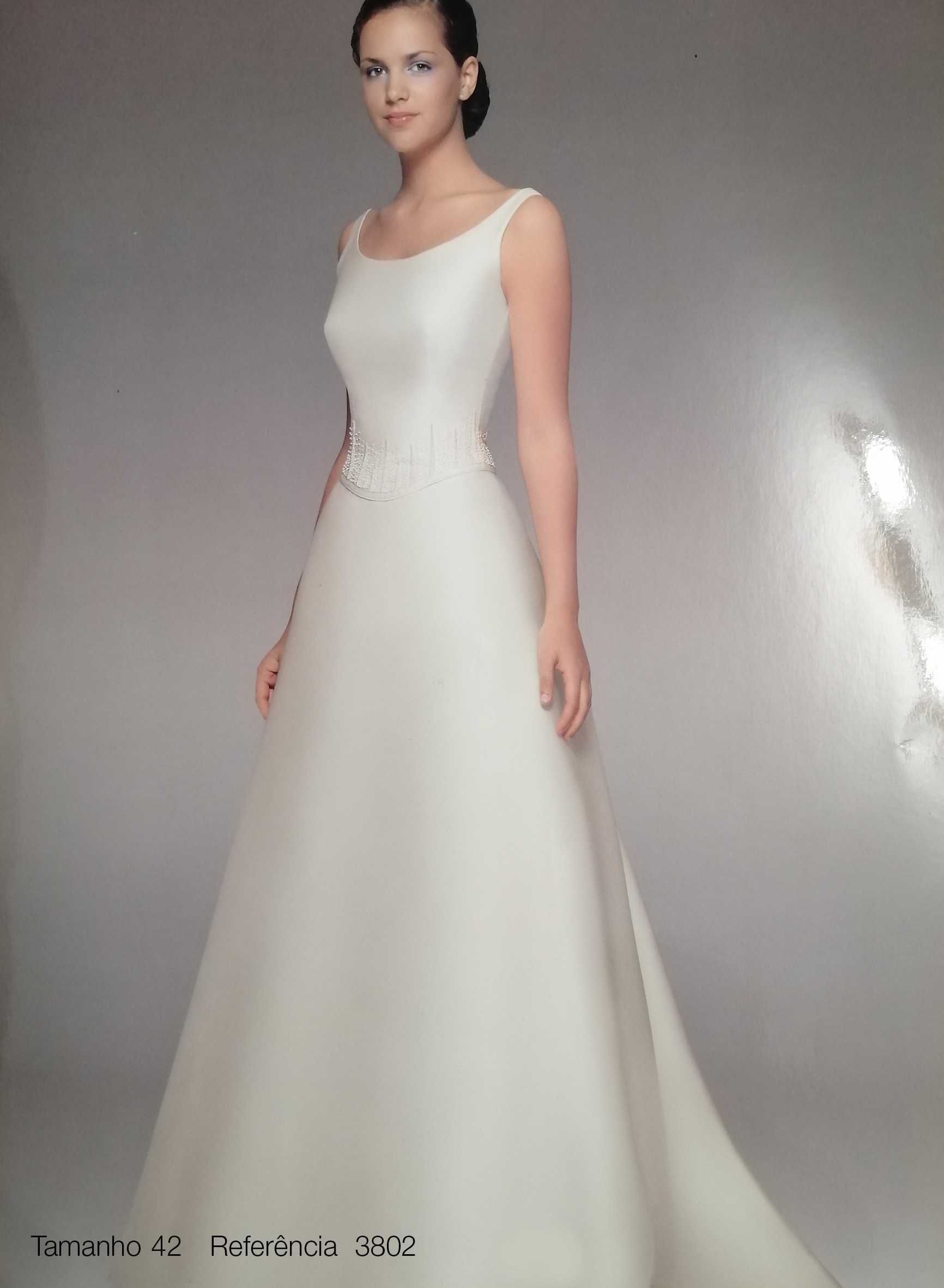 Vestido de Noiva Novo (3802)