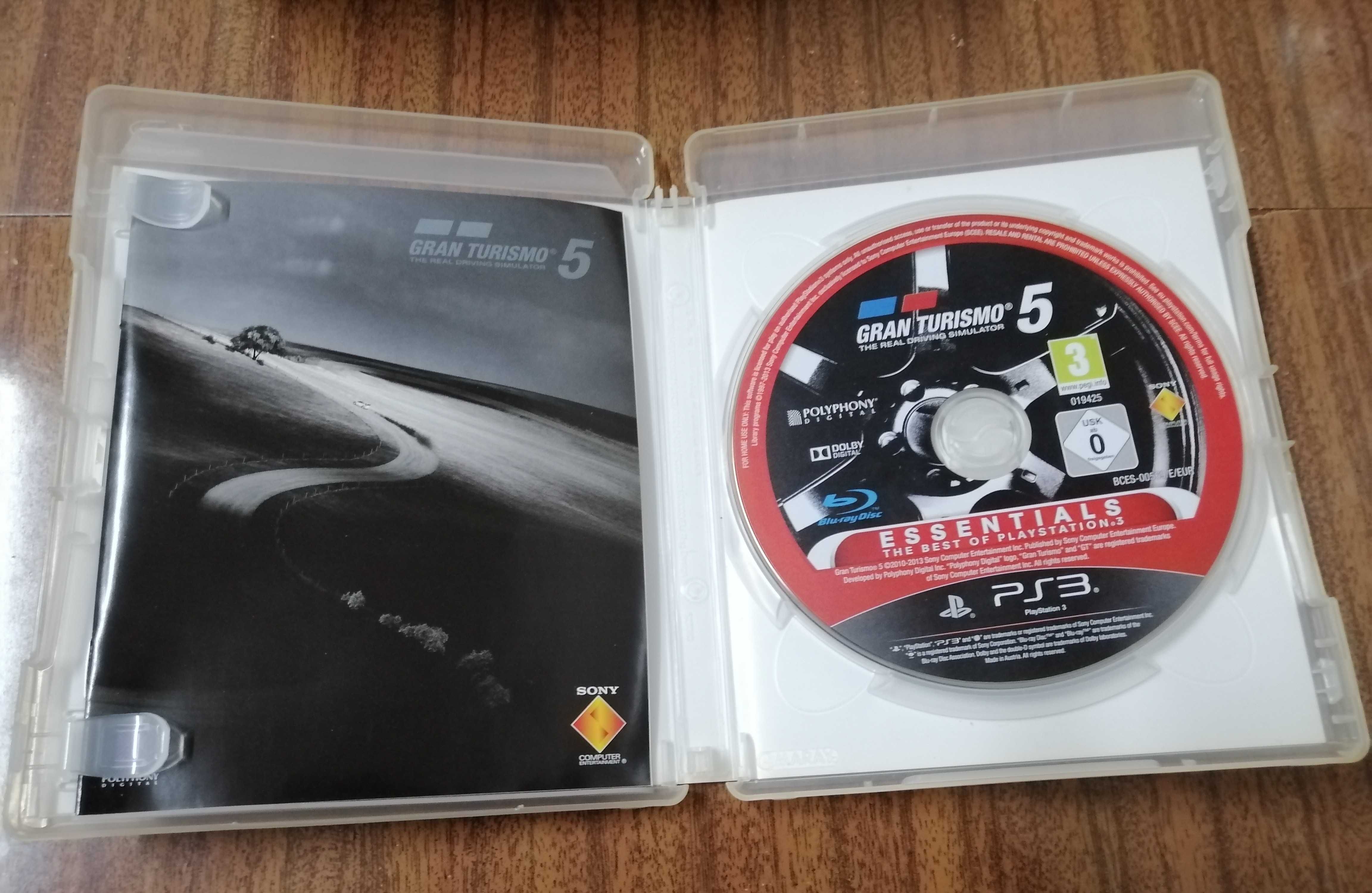 Jogos PS3 | Ultimate Action Triple Pack e Gran Turismo 5