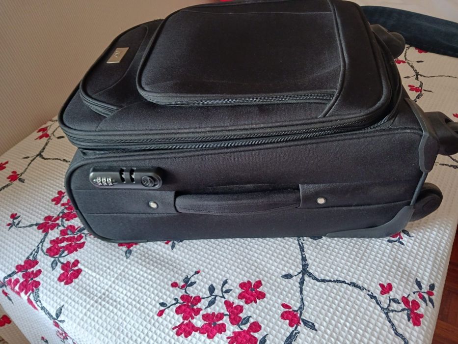 Mala troller viagem