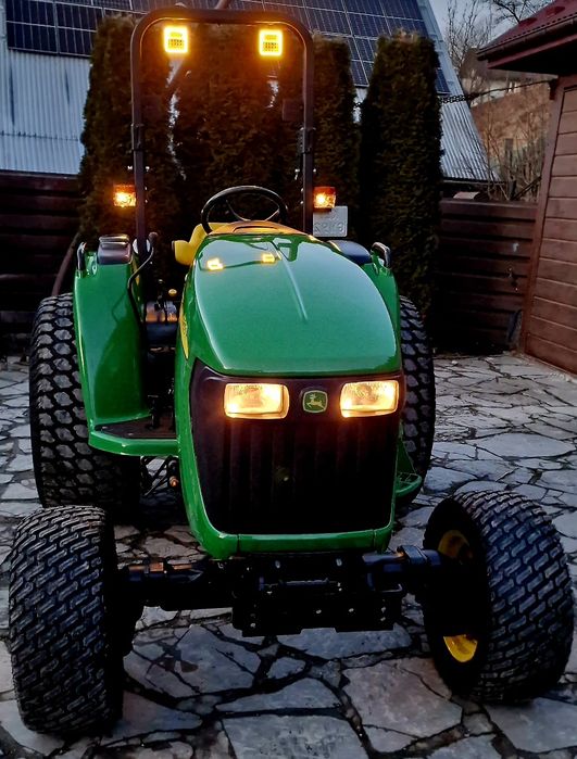 John Deere 4520 4x4 E-hydro