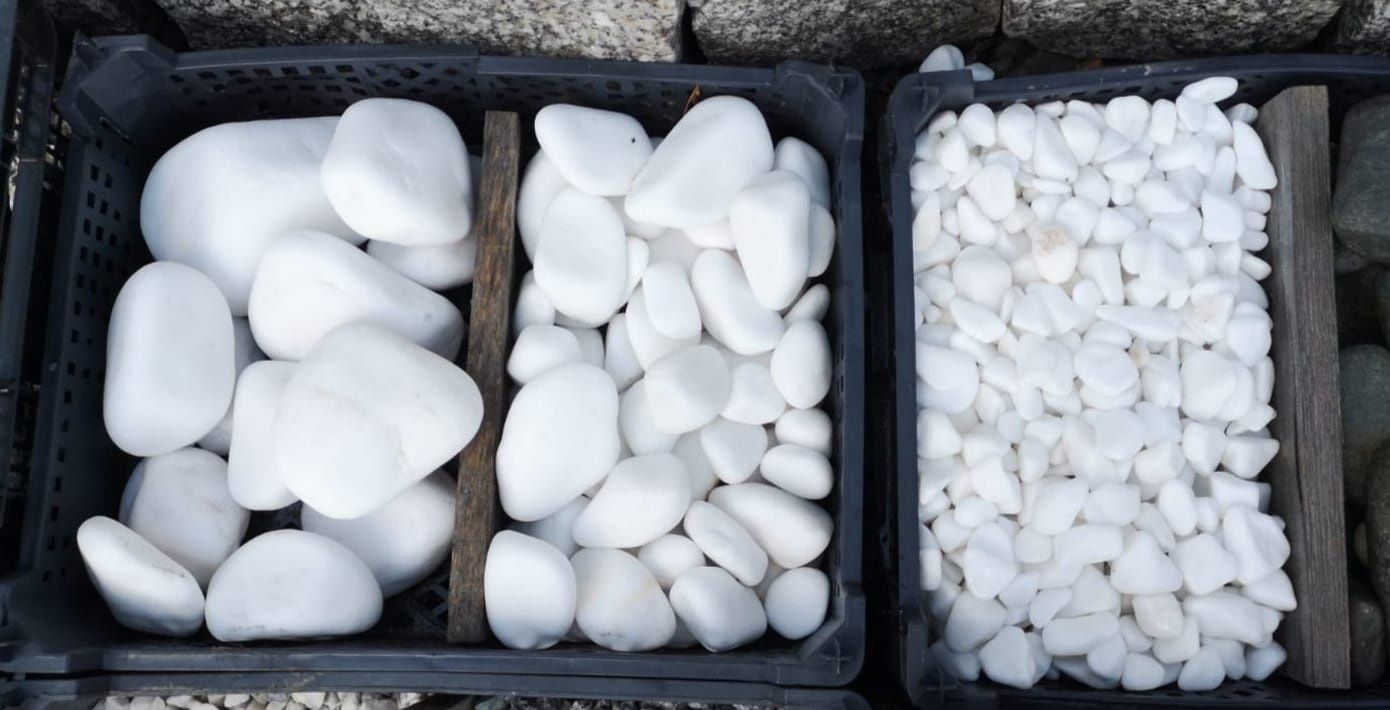 Otoczaki greckie Thassos śnieżnobiałe i grys kamień naturalny dostawa