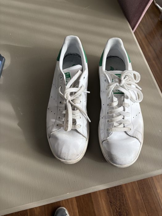 Tenis adidas stan smith , praticamente novos , n 43