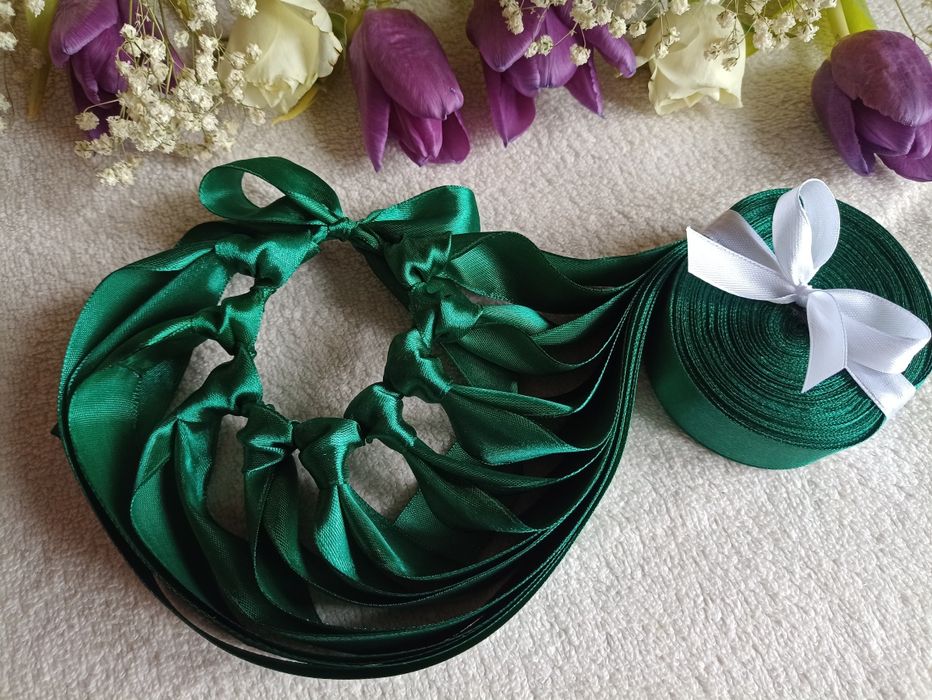 Ring oczepinowy 18 wstążek butelkowa zieleń