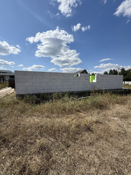 Продаж будиночка у Біг Бен