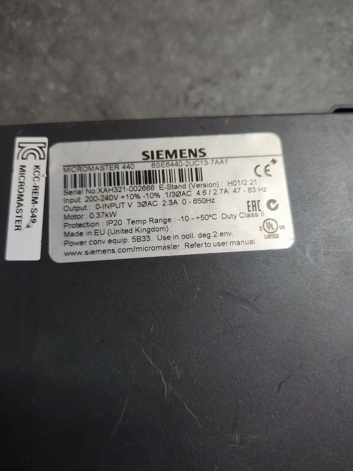 Falownik Siemens micromaster 440 0,37kW 230V 6SE6440-2UC13-7AA1
