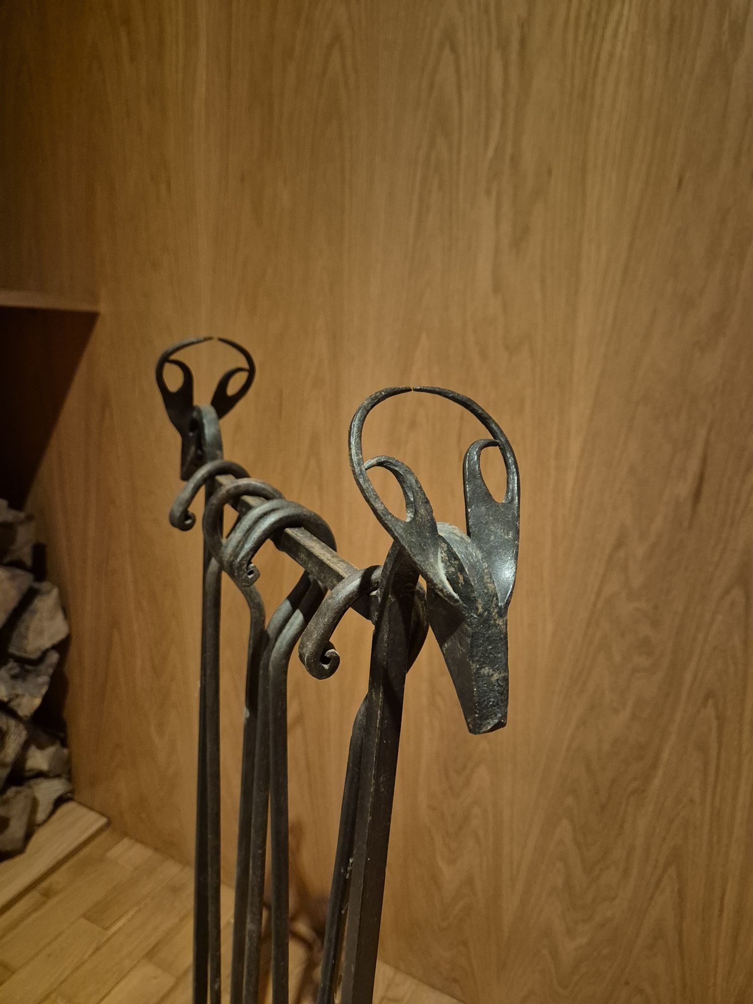 Utensílios de lareira ou recuperador em ferro