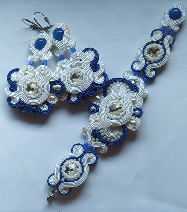 Komplet biżuterii sutasz