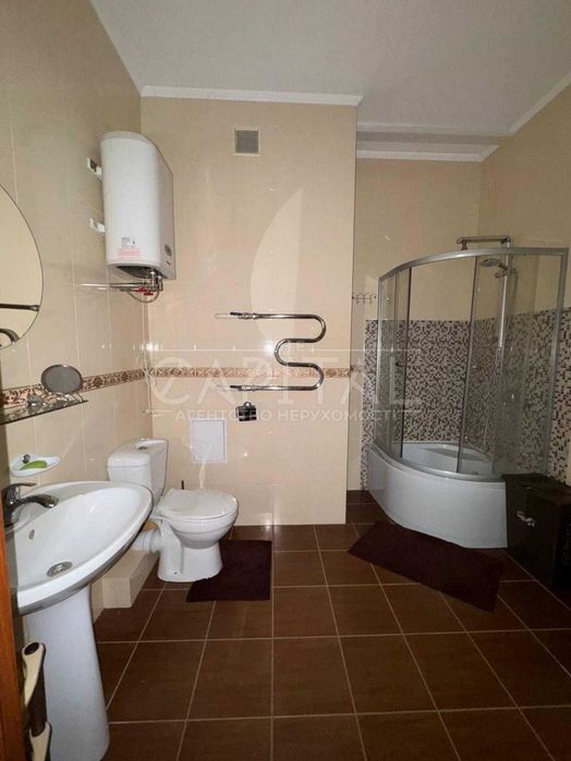 вул. Срібнокільська 3В , 56.6м2 біля метро Позняки Дарницький район