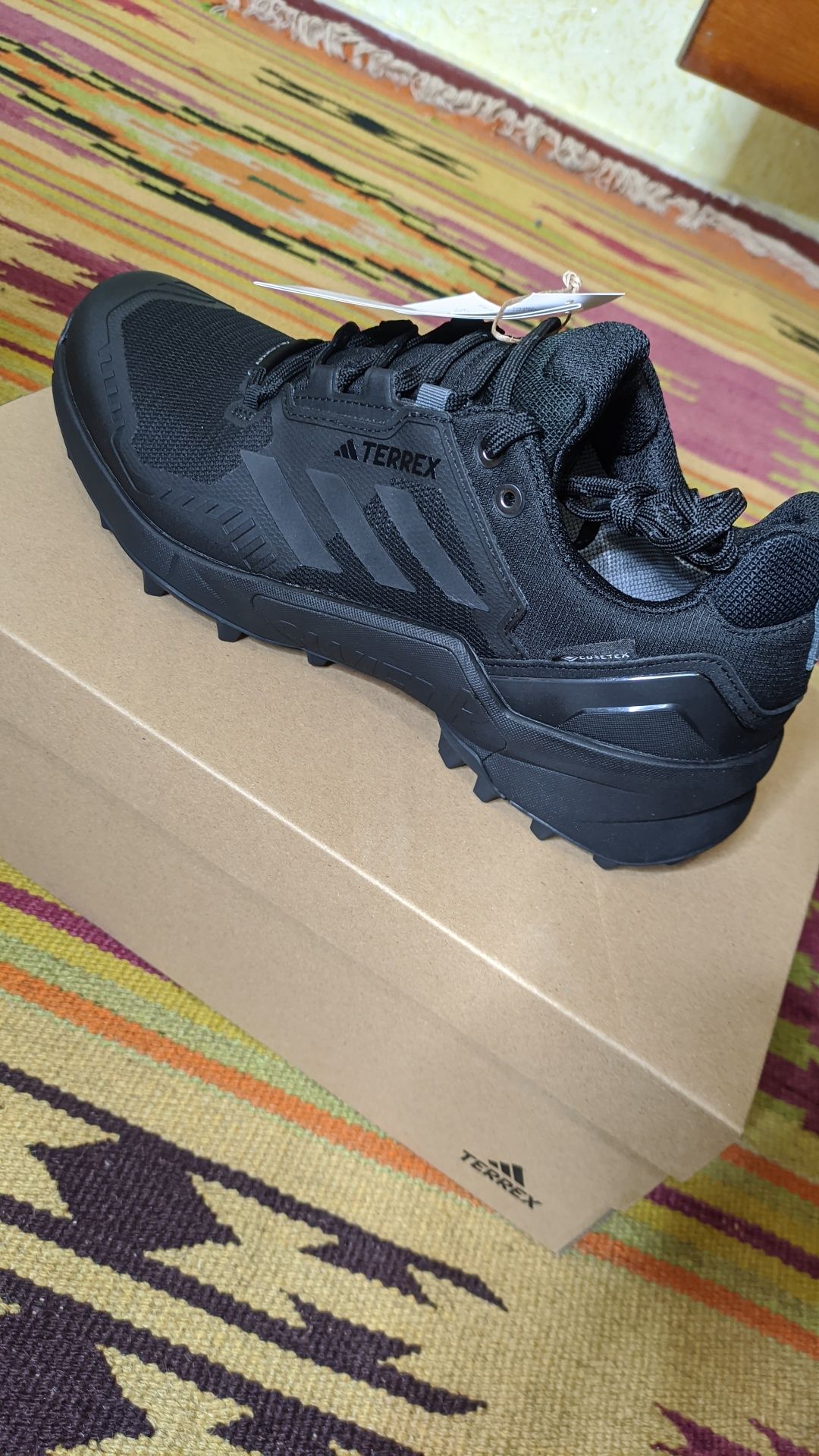 Чоловічі зимові кросівки  Adidas terrex swift r3 Gore-Tex