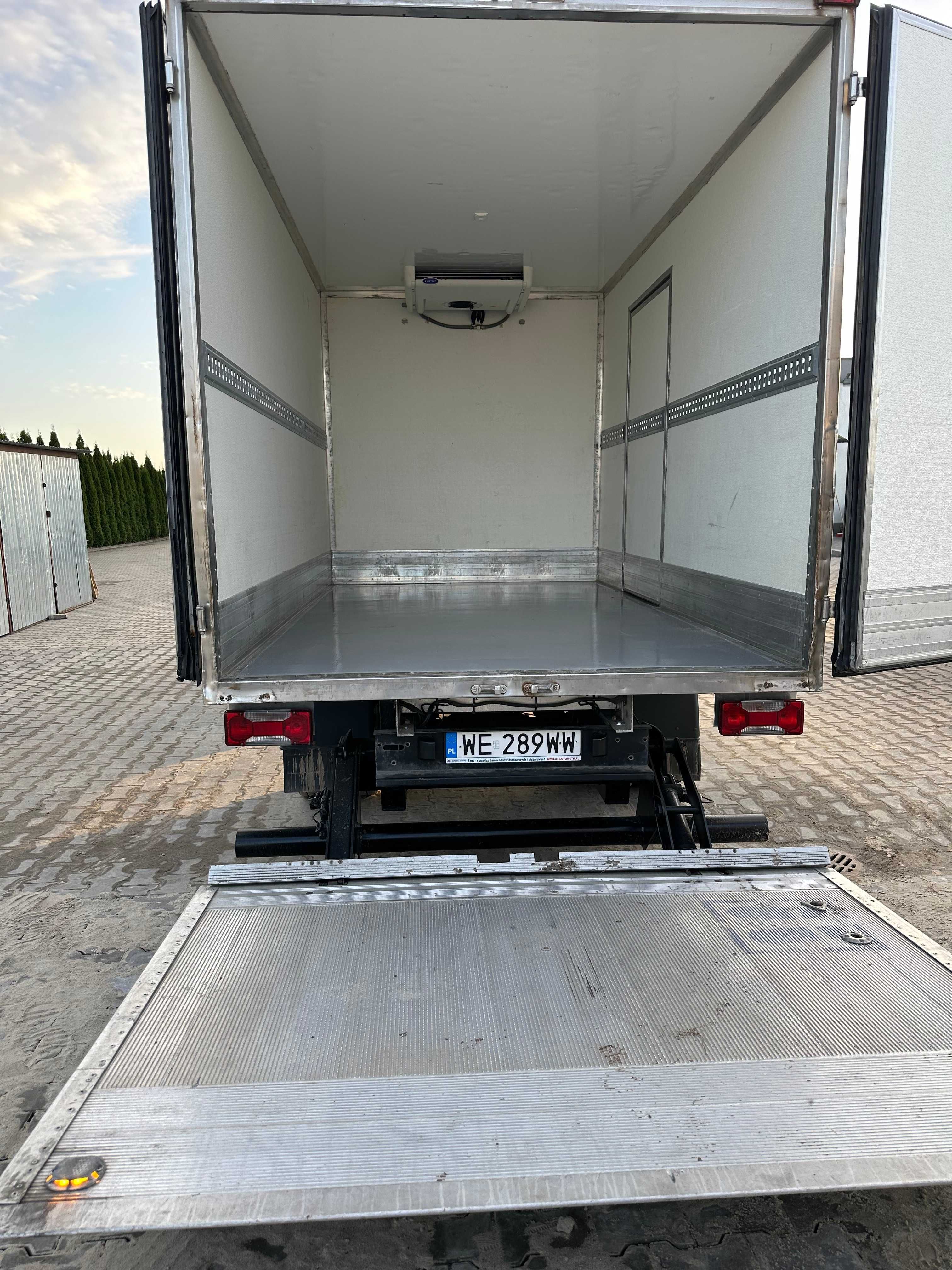 Wynajem samochód dostawczy chłodnia Iveco Kontener z winda 7 europalet