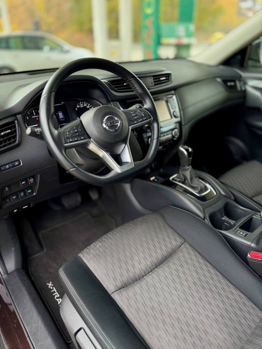 Nissan X-Trail офіційний 2020 рік