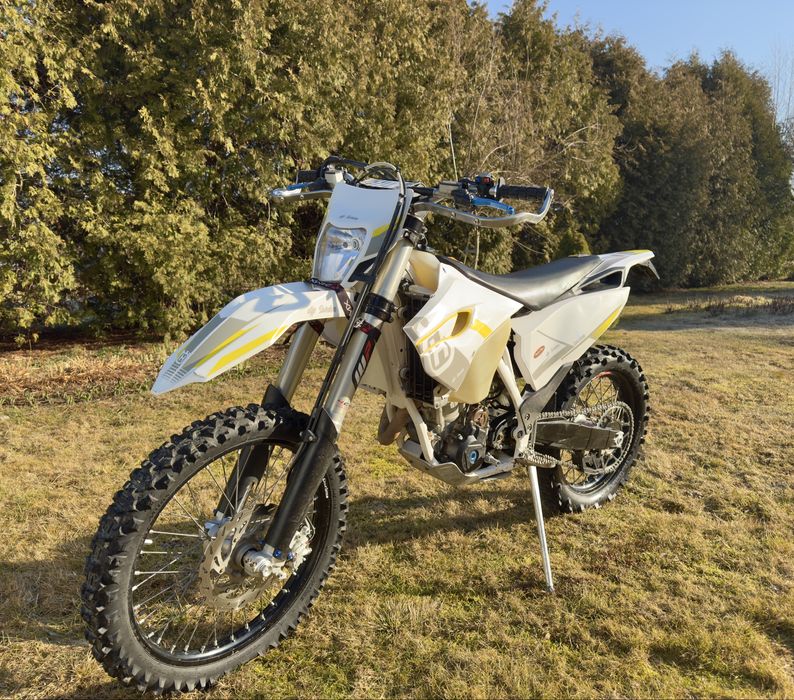 Husqvaran FE 250 ze Szwecji Rekluse Homologacja