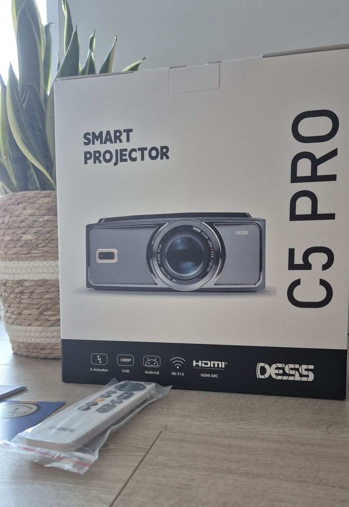 Projektor Dess C5 pro