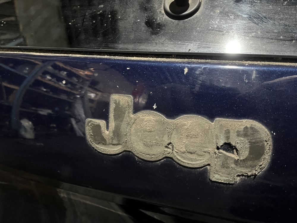 Jeep cherokee kl 14-17 рік кришка багажніка ляда