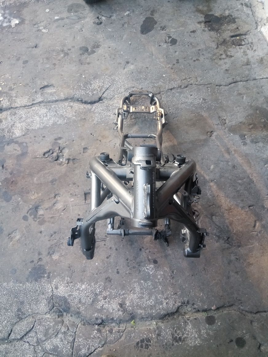 Rama dokumenty z dokumentami kawasaki er6f er-6f er6 2010rok