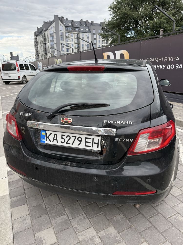 Geely Emgrand 2013