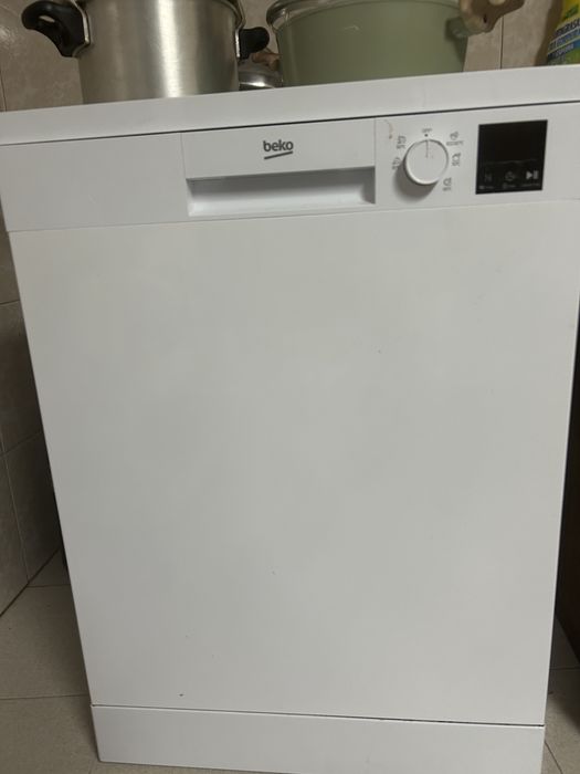 Maquina de lavar loiça Beko