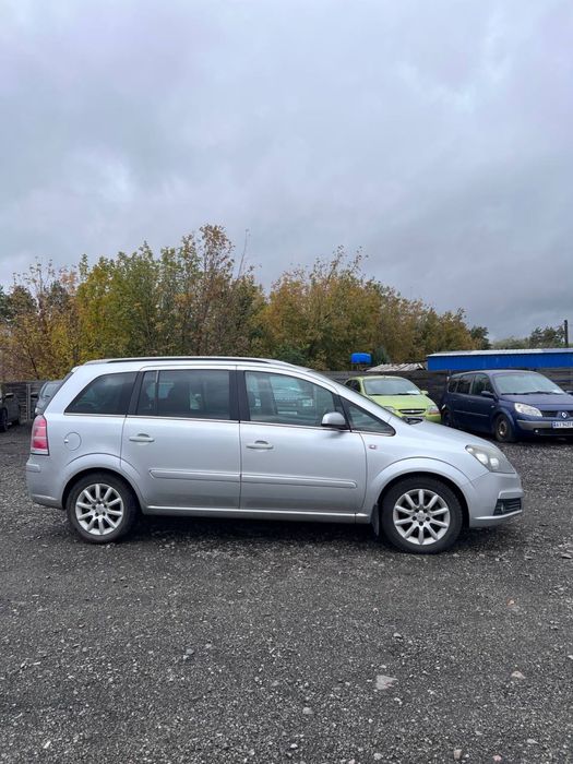 Продам Opel Zafira
