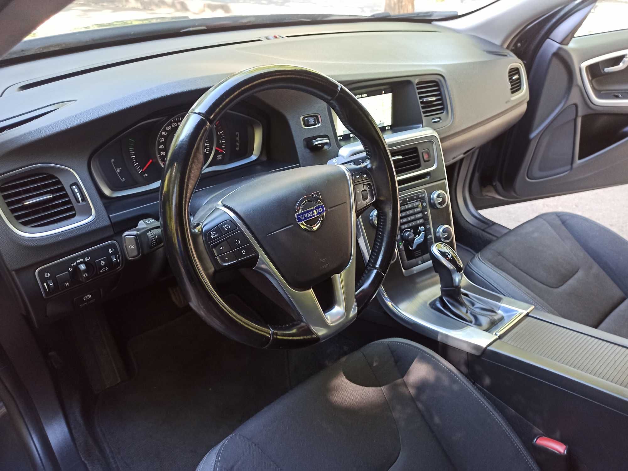 Volvo S60 1.6 D2 Drive Momentum Start/Stop