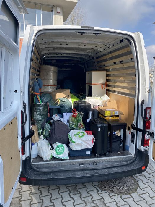 Przeprowadzki Transport Bus Kraków Przewóz rzeczy Taxi Bagażowe