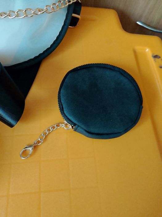 Sprzedam nową torebkę nerkę damską