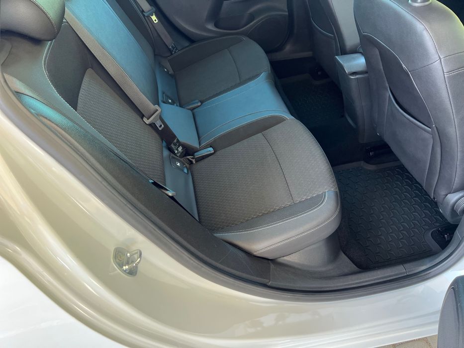 Опель Астра К 2017