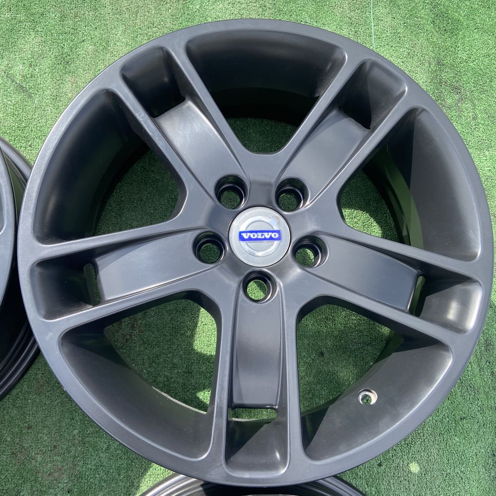 Диски оригінал Volvo 5/108 r17.