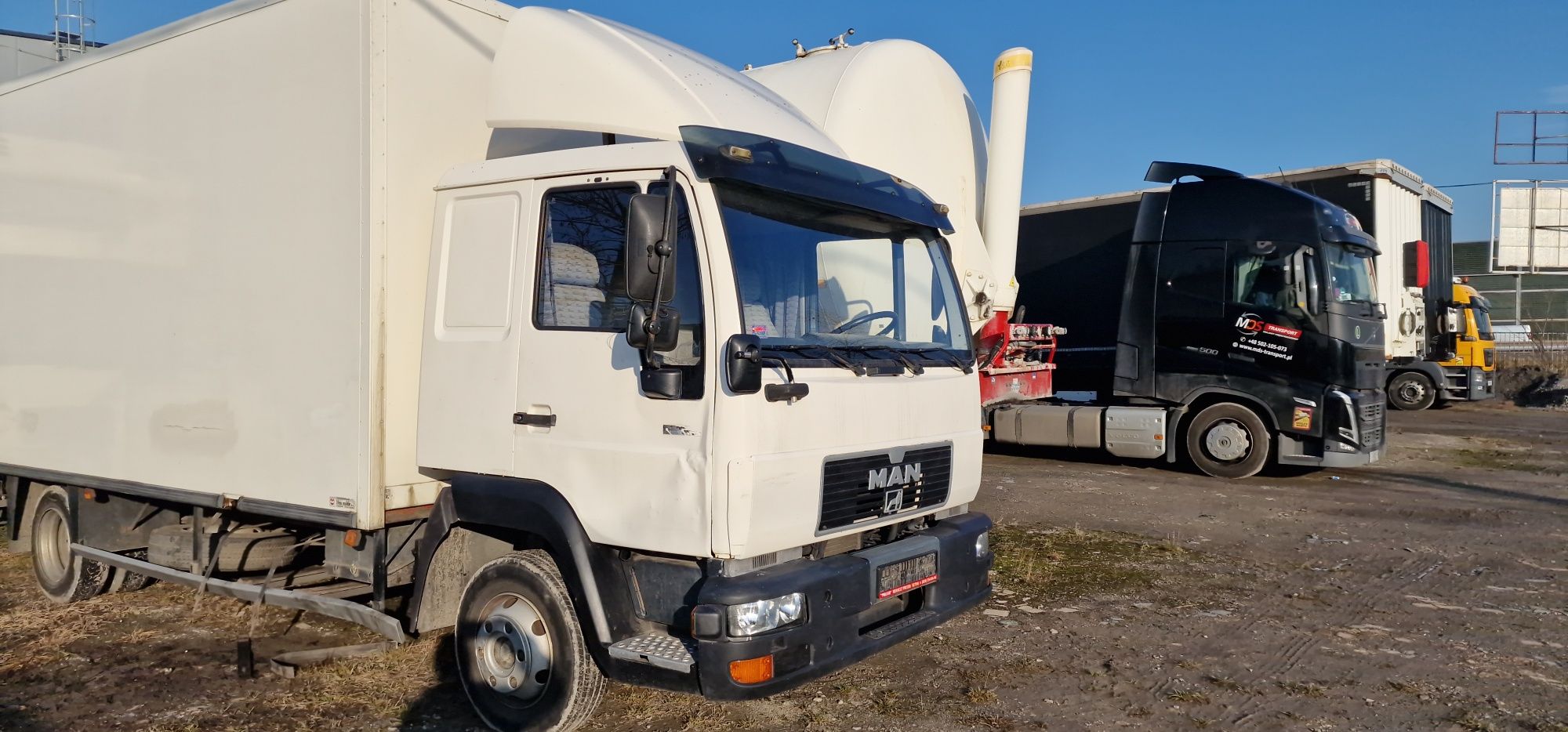 Kabina kompletna Man L2000 wersja sypialna