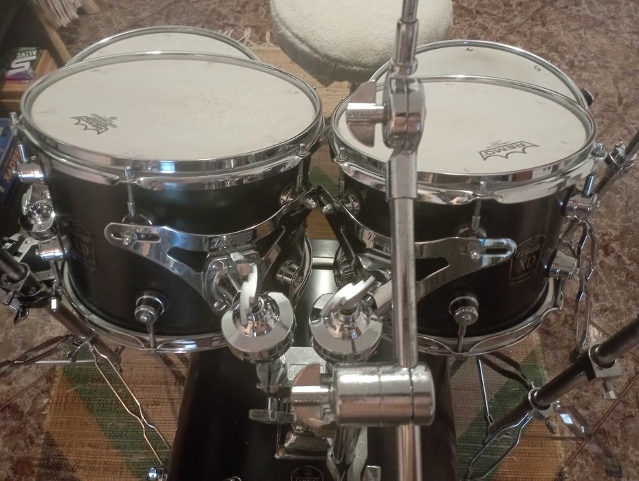 Vendo Bateria Tamburo Voyager XD completa!