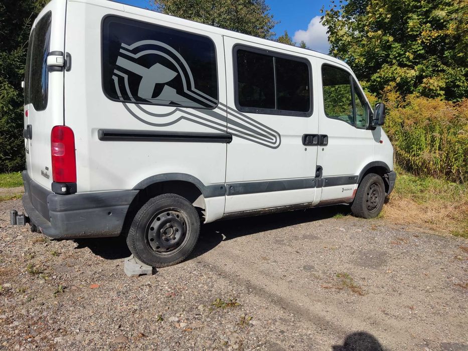 Renault Master 9 osobowy