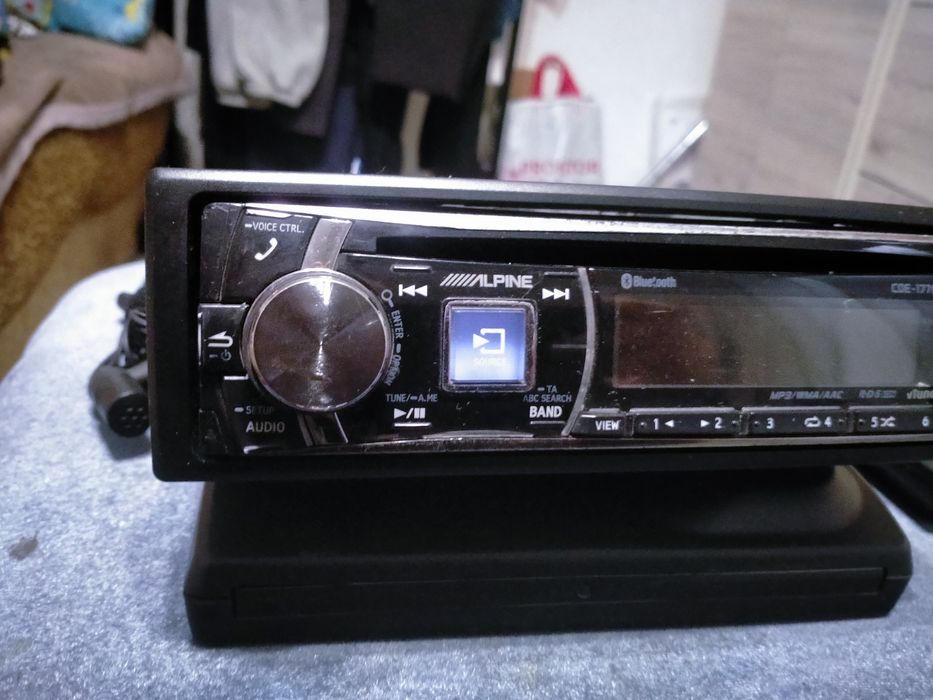 Магнитола alpine CDE-177BT процессор с блютузом