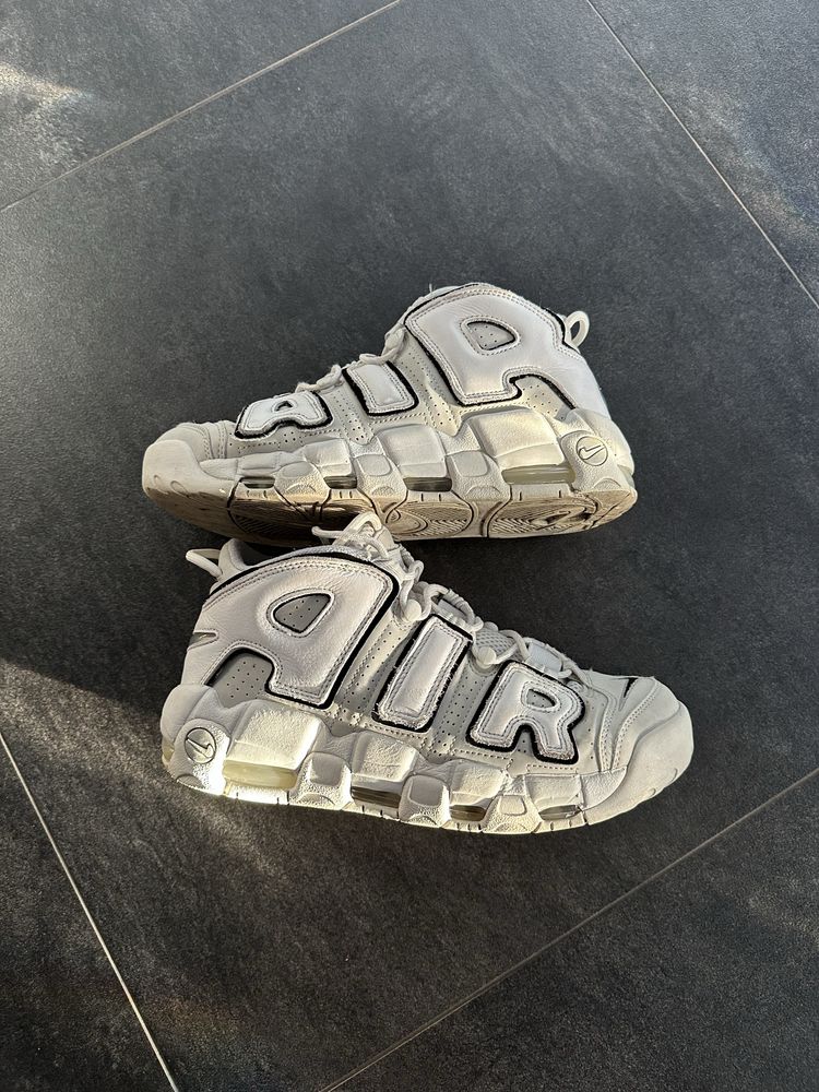 Nike air uptempo