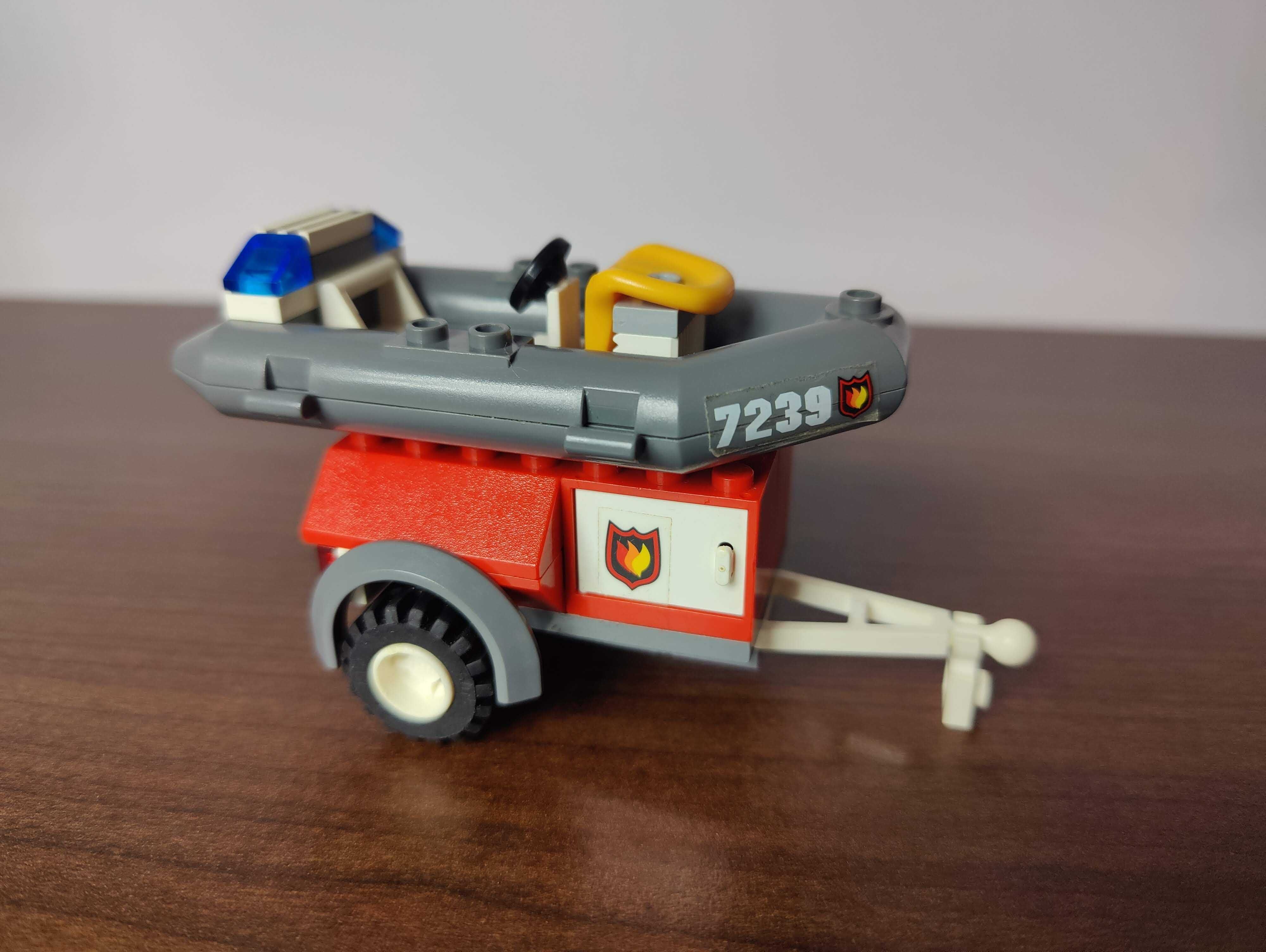Lego City Wóz Strażacki 7239 kompletny