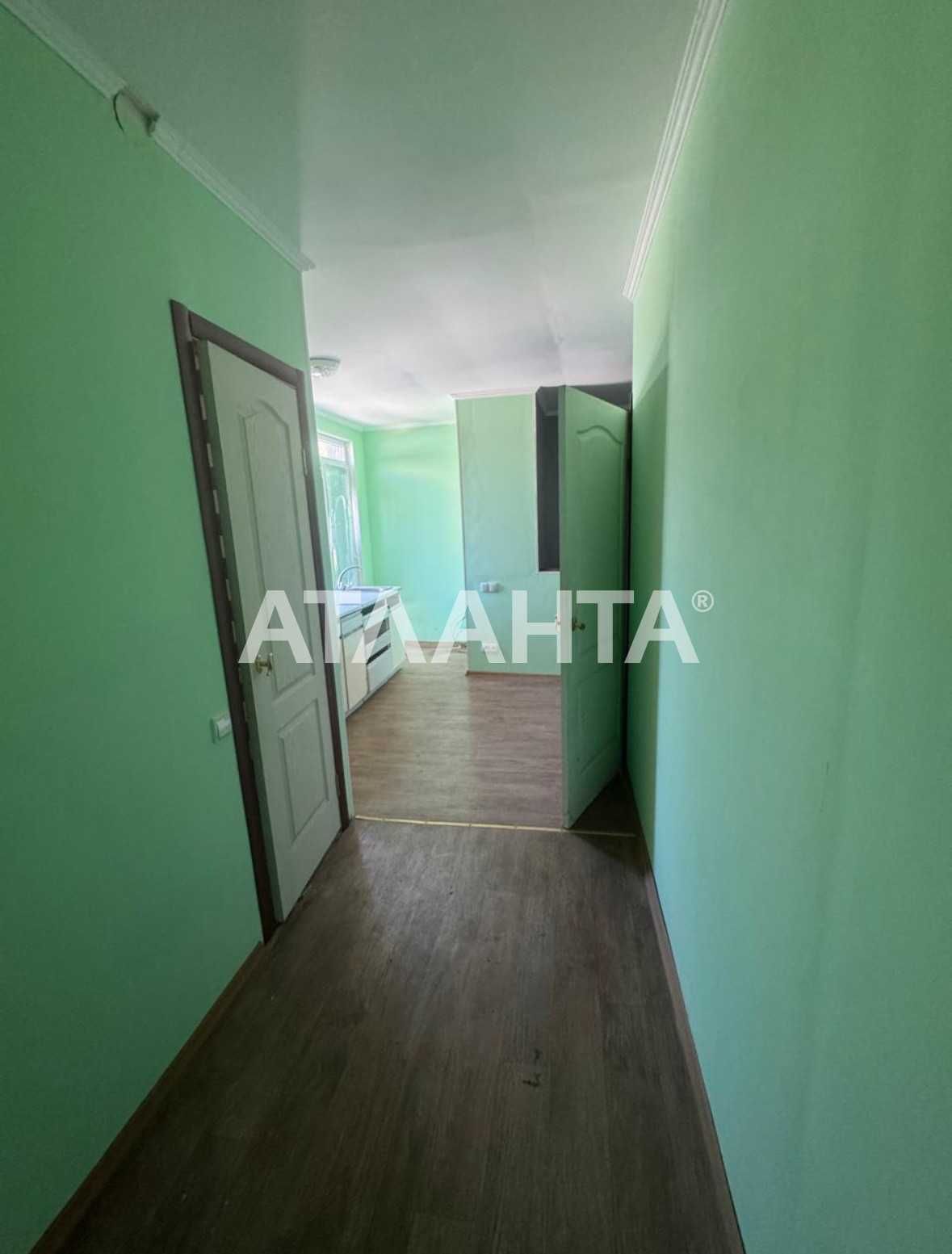 1 ком квартира 38 кв.м и 10 кухня