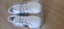 Sapatos Adidas originais novos