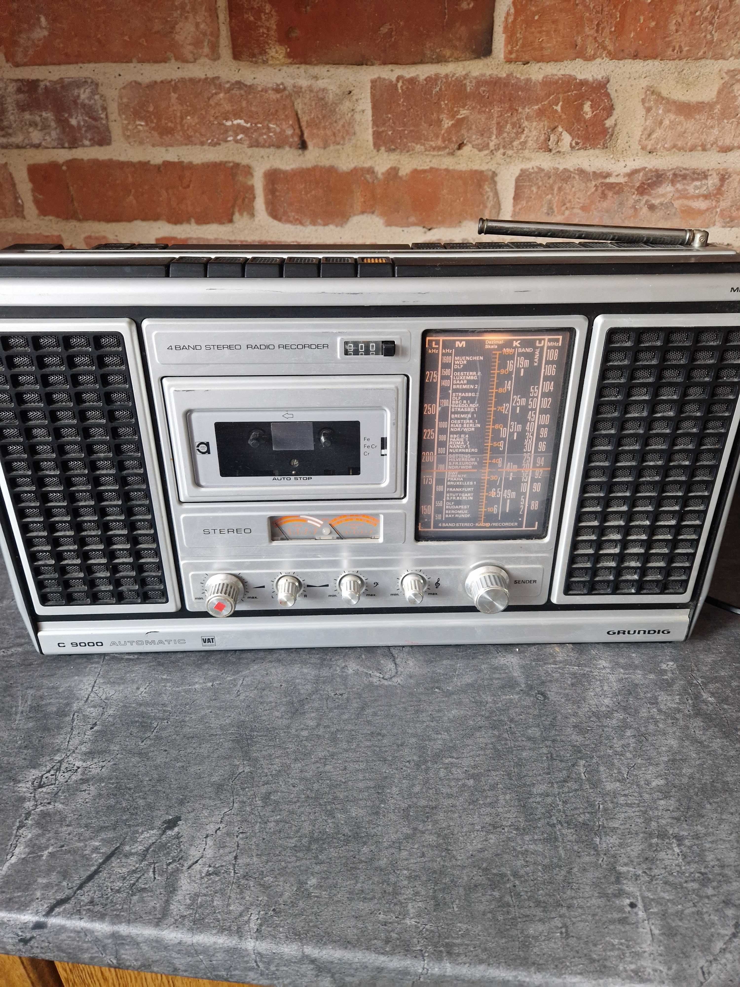 Radiomagnetofon Grundig C9000
