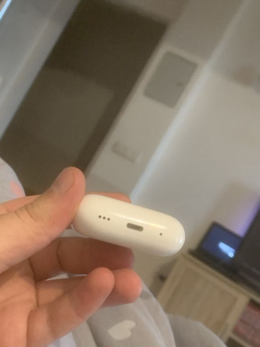 Кейс оригінал AirPods pro 2 a2700