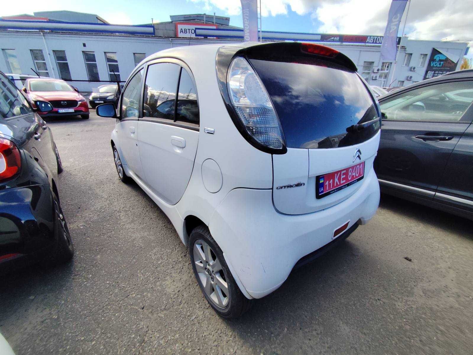 Citroen C-Zero 16 квт на 100 км бюджетна електричка