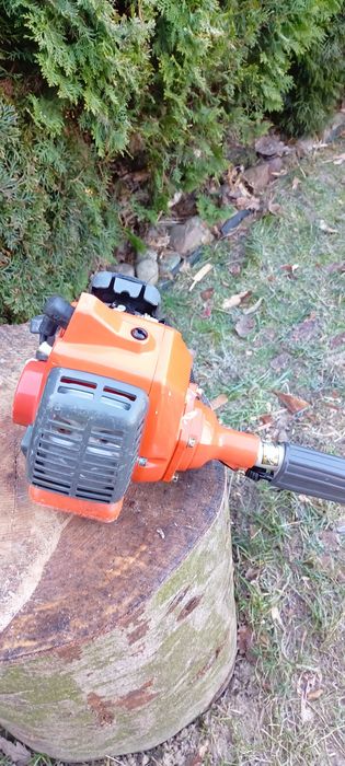 Kosa spalinowa Husqvarna 122L