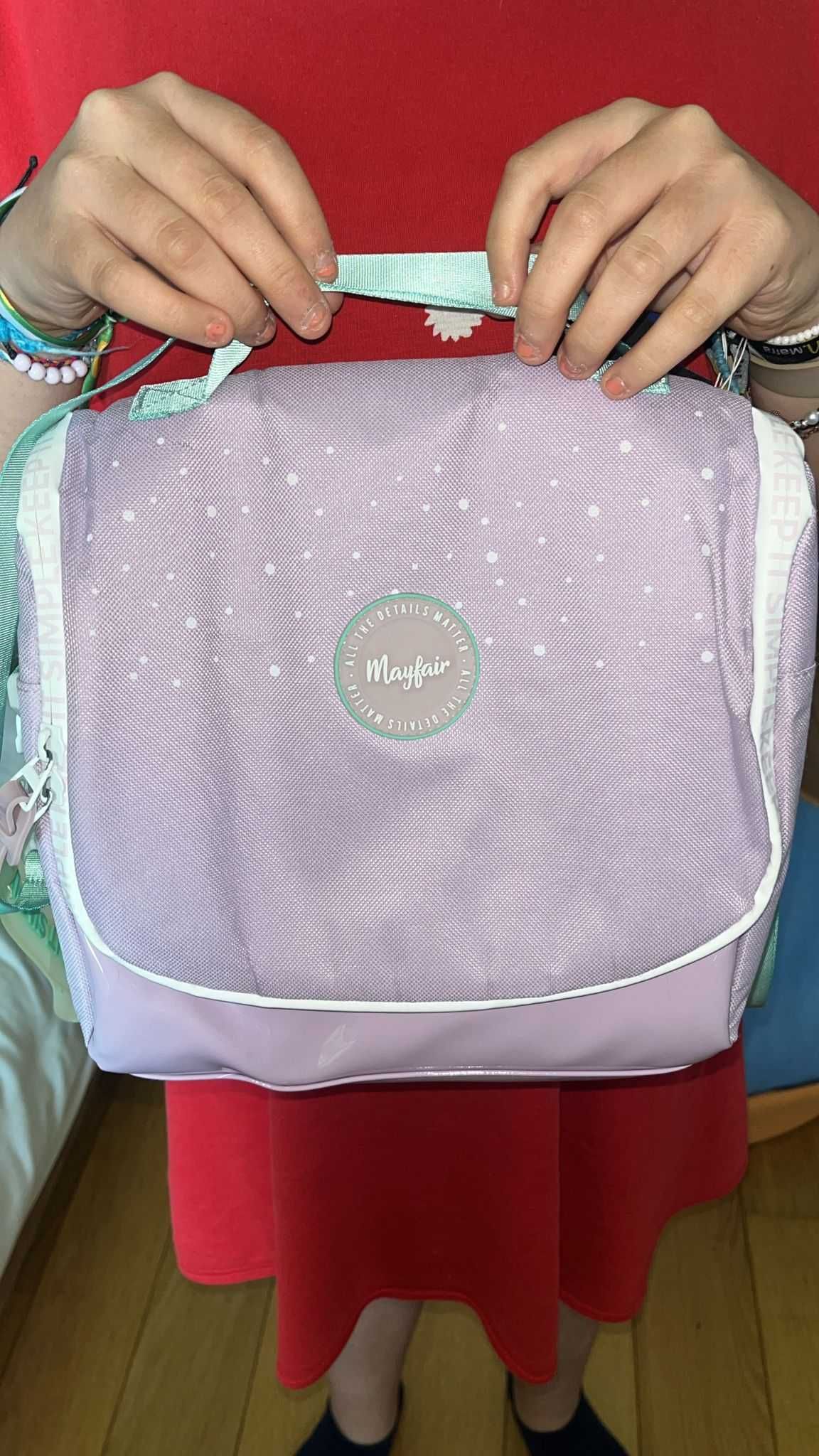 Lancheira escolar de Menina
