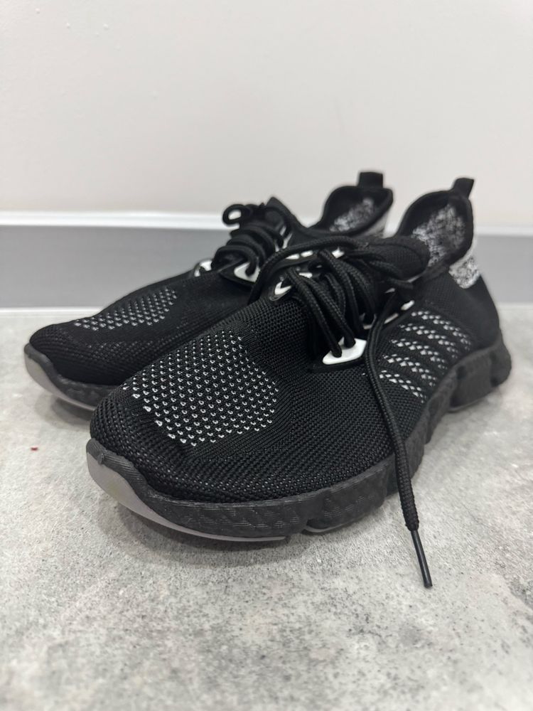 Buty sportowe rozmiar 40