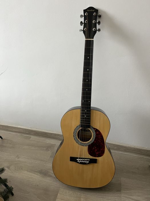 Maxtone гитара  идеальное состояние
