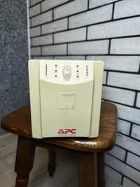 ДБЖ APC Smart-UPS 700VA 230V