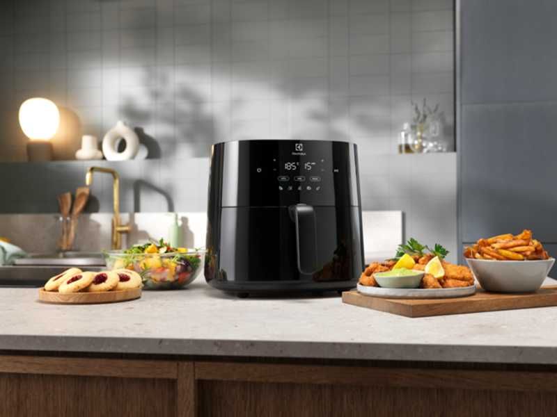 Мультипіч Electrolux EAF3B (нова)