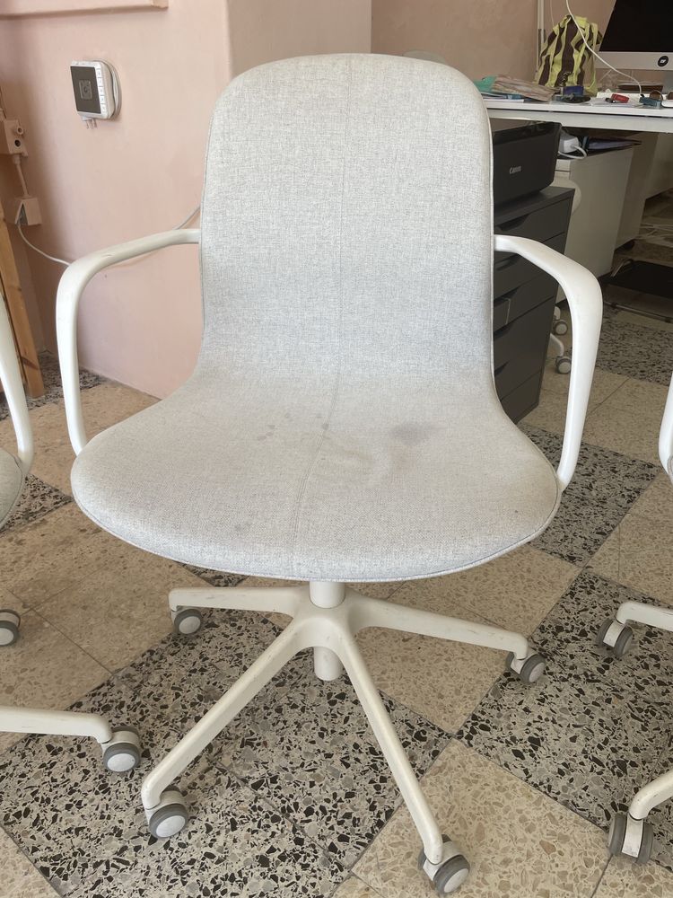 Cadeira de escritório cinza claro Ikea